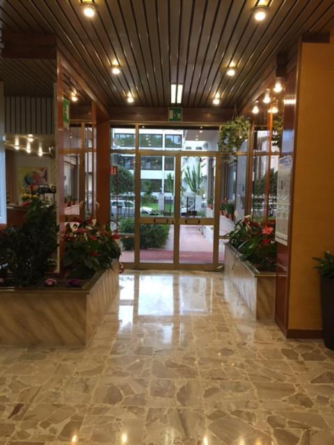 Kristall Hotel 3*